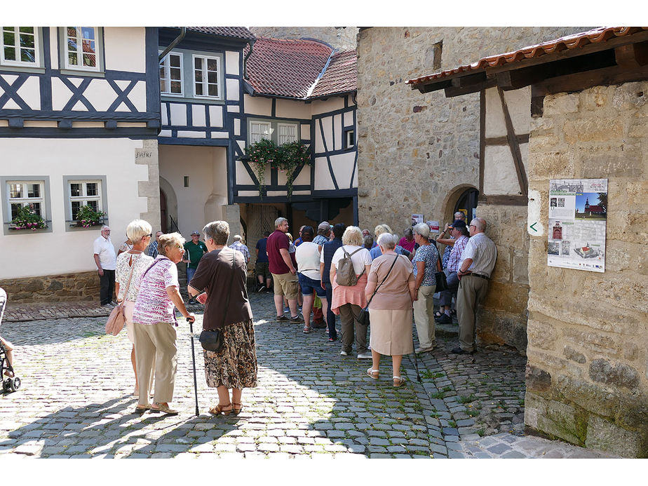 Sankt Crescentius on Tour in Ostheim und auf dem Kreuzberg (Foto: Karl-Franz Thiede)